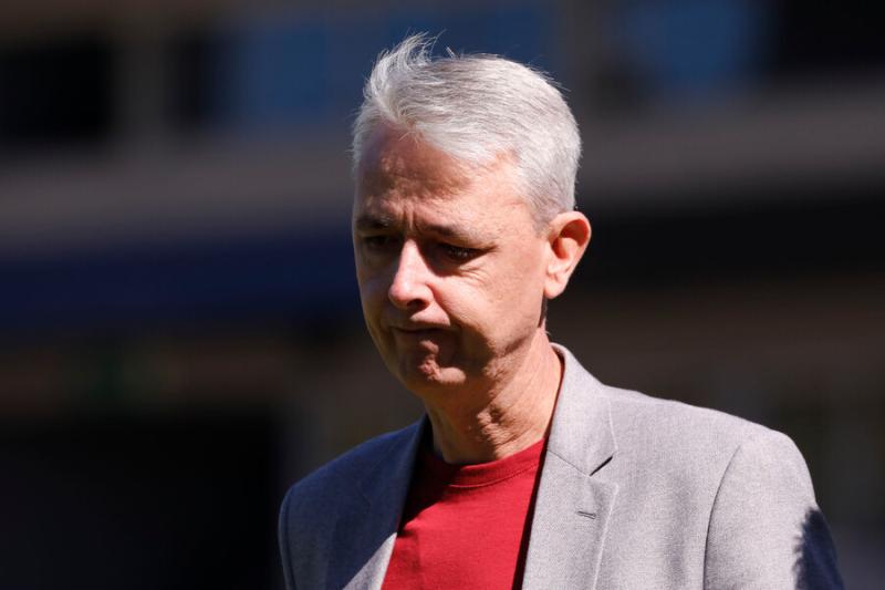 Tiago Nunes no pudo ganar en su debut en la UC - Crédito: Photosport.