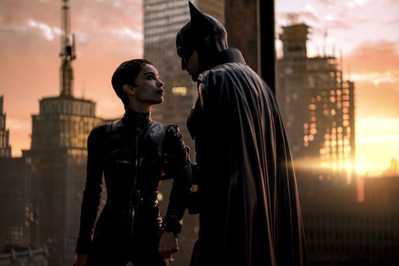 Robert Pattinson y Zoë Kravitz en The Batman - Warnes Bros