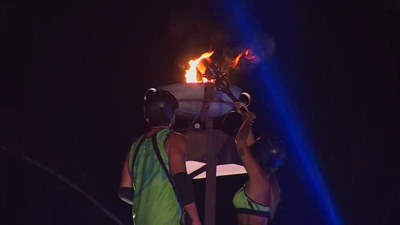 Canal 13 - Arturo Longton y Shirley Arica en Tierra Brava