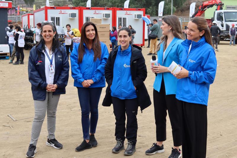 Entregan Centro de Operaciones, Acopio y Atención para afectados por incendios en Viña del Mar