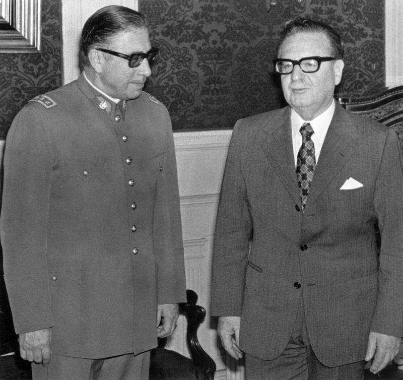 AFP - Augusto Pinochet y Salvador Allende