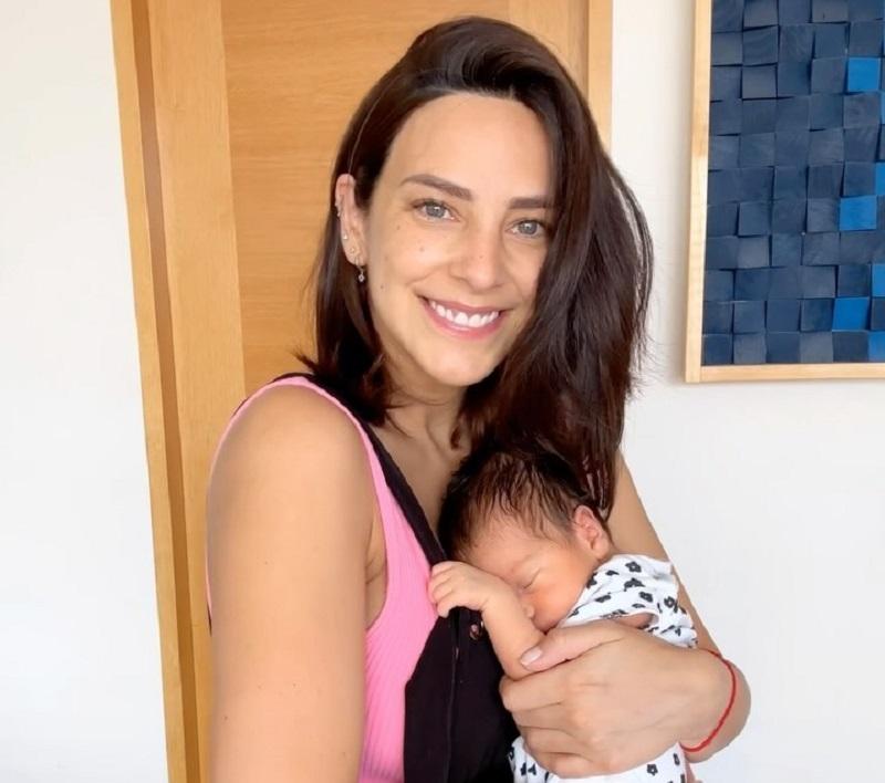 Instagram - Daniela Castillo y su hijo Matteo