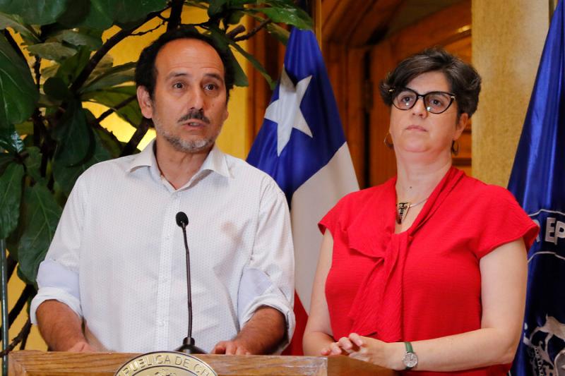 Agencia Uno - Senadores PC Núñez y Pascual se restan de homenaje a Piñera