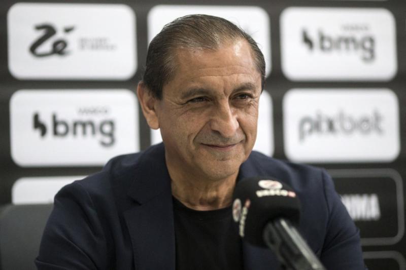 Ramón Díaz cuestiona que "una mujer" esté a cargo del VAR