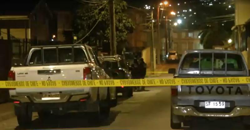 Mujer muere en Viña del Mar: habría recibido impactos en su domicilio