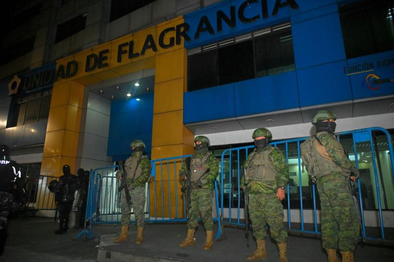 Cancillería chilena condena irrupción de policía de Ecuador en la embajada de México