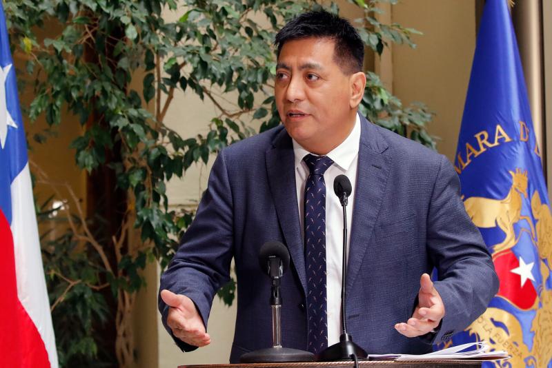 Agencia Uno - El diputado Enrique Lee presentó el proyecto de un séptimo retiro de las AFP