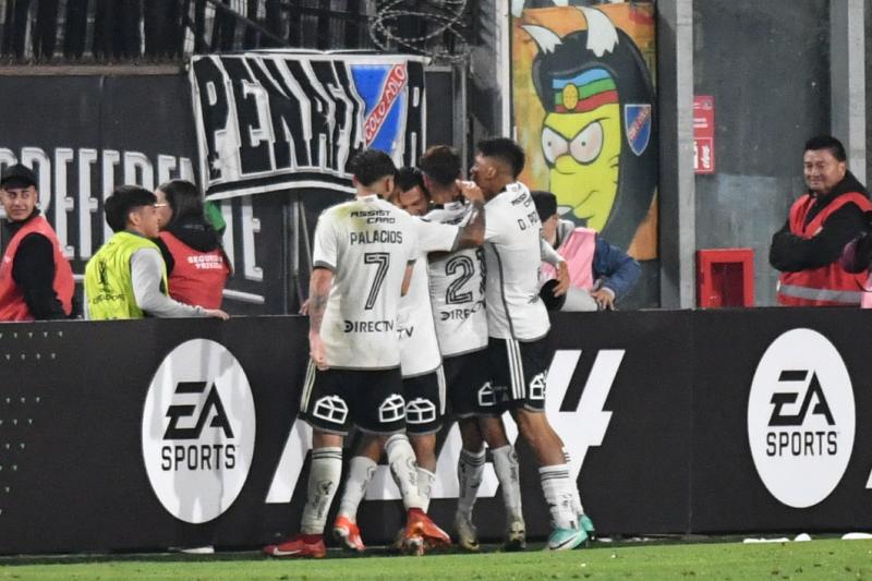 Colo Colo se frota las manos tras vencer a Cerro Porteño en Copa Libertadores 2024 - Crédito: Agencia UNO