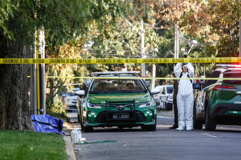 Agencia Uno - Encuentran cuerpo en Ñuñoa