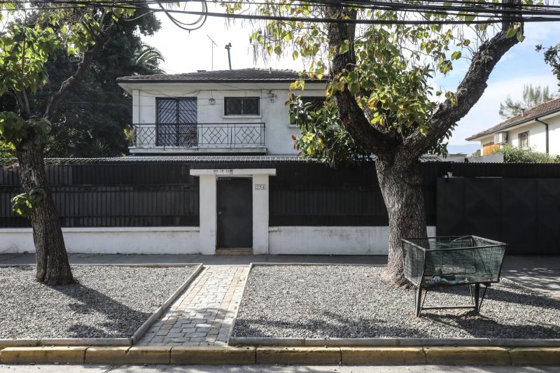 Agencia Uno - Vivienda de supuesta religiosa involucrada en el hallazgo de un cuerpo al interior de una maleta en Ñuñoa