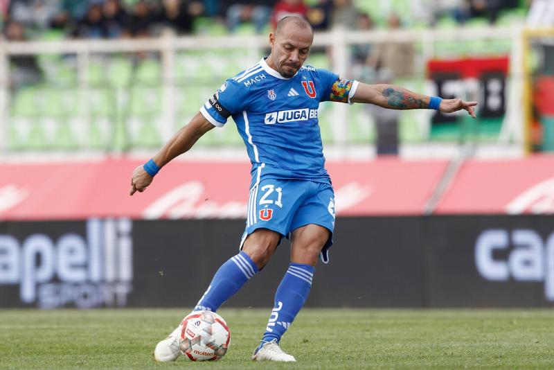 Marcelo Díaz fue reemplazo en el duelo de la U de Chile ante Palestino - Agencia Uno