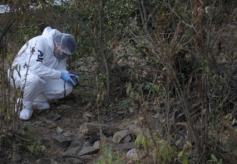 Pericias de la PDI en la secta de Antares - Agencia Uno