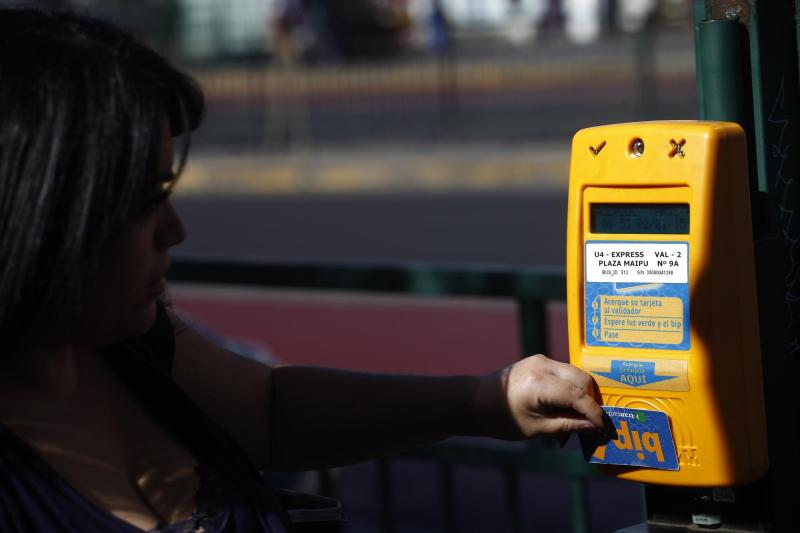 Tarjeta Bip! para pagos en Metro, buses y TrenNos - Referencial Agencia Uno