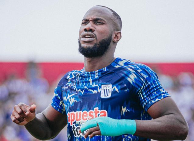 Cecilio Waterman se perderá el duelo entre Colo Colo y Alianza Lima - Crédito: @ClubALoficial