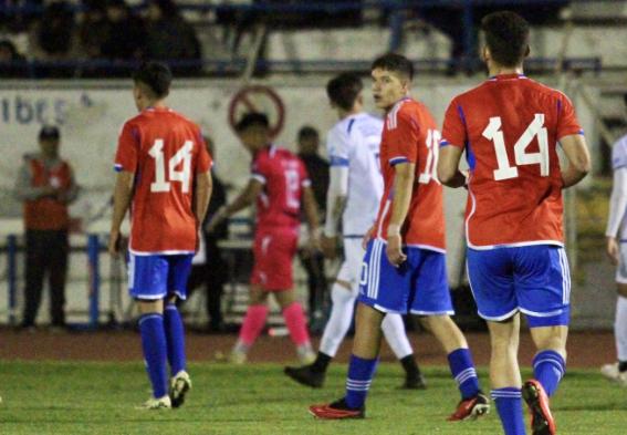 La Roja Sub 20 cometió insólito error en amistoso ante Colchagua - Crédito: DSports.