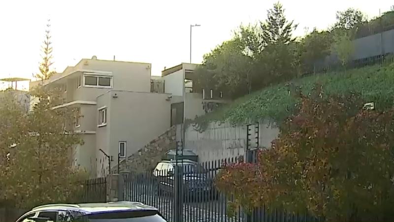 T13 - Detienen a sujeto que efectuaba disparos en casa de Las Condes