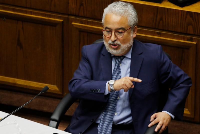 Agencia Uno - Abogado Luis Hermosilla