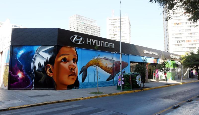 Gildemeister inaugura mural urbano