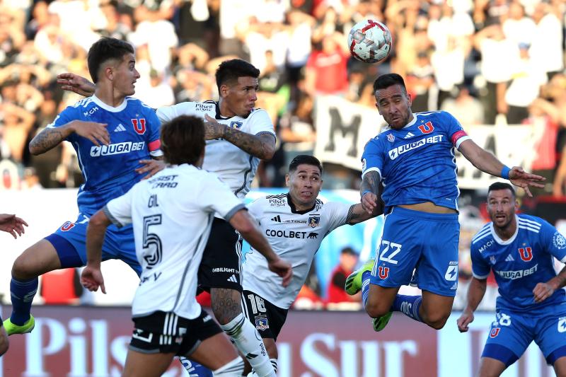 Óscar Opazo lamentó el partido que Colo Colo perdió ante la U - Créditos: Photosport