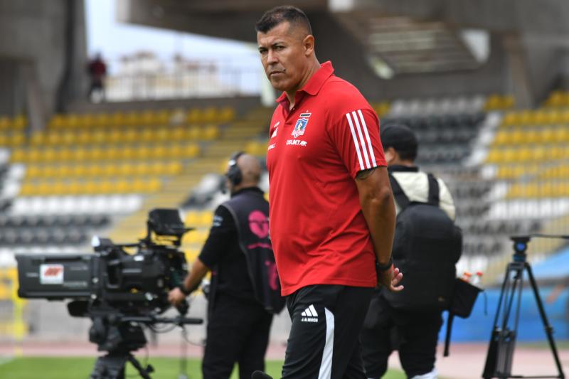 Jorge Almirón sorprendió al revelar su deseo de volver a dirigir Boca Juniors. / Photosport