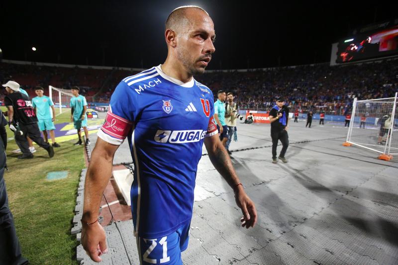 Marcelo Díaz mostró su preocupación por los conciertos que se harán en el Estadio Nacional. / Photosport