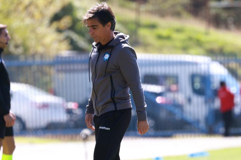 Javier Sanguinetti no ha logrado la mejor versión de Huachipato, aunque ha ido mejorando - Créditos: Photosport