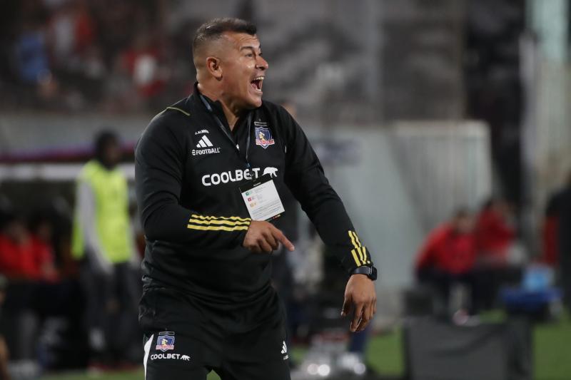 Jorge Almirón igualó a Gualberto Jara en Colo Colo / Créditos: Photosport