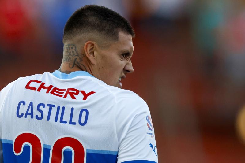 Nicolás Castillo tuvo que pagar $15.000 como indemnización - Créditos: Photosport