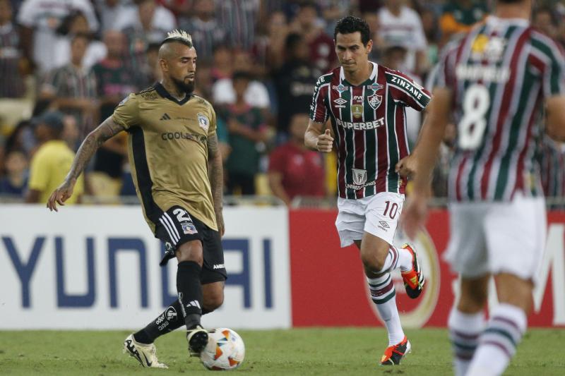 Arturo Vidal jugó los 90' en el duelo entre Fluminense y Colo Colo - Crédito: Photosport