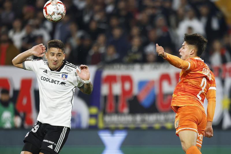 Colo Colo quiere dejar atrás la derrota contra Cobreloa - Crédito: Photosport