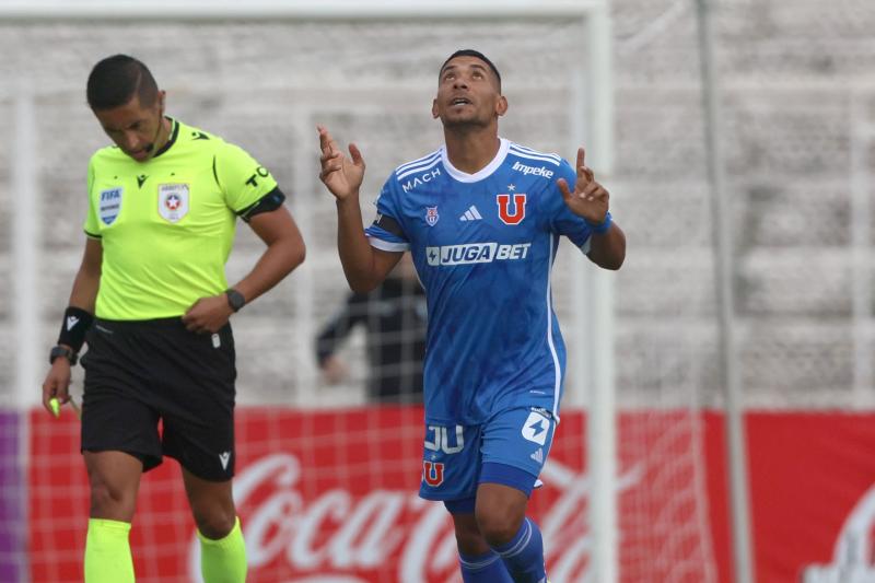 El goleador de U de Chile podría transformarse pronto en un chileno más. / Photosport