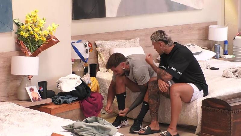 Canal 13 - Luis Mateucci y Nicolás Solabarrieta en Tierra Brava