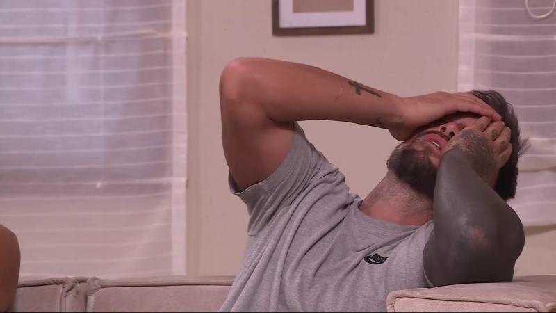 Canal 13 - Tarosita le lee las cartas a Luis Mateucci