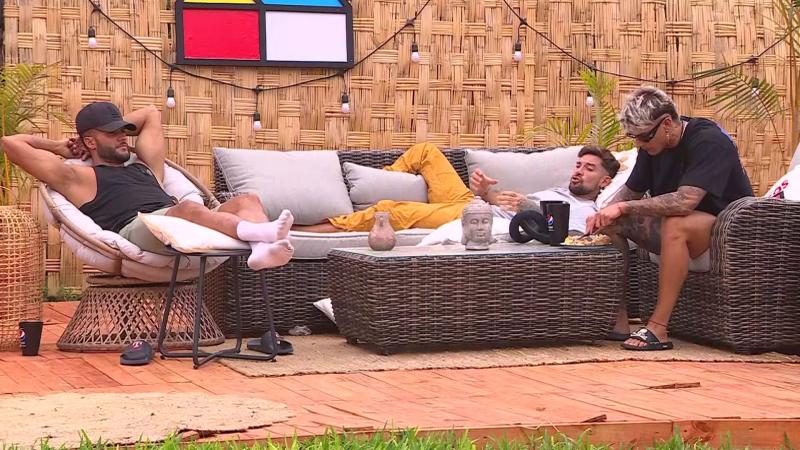 'Tierra Brava' - Fabio Agostini, Luis Mateucci y Nicolás Solabarrieta