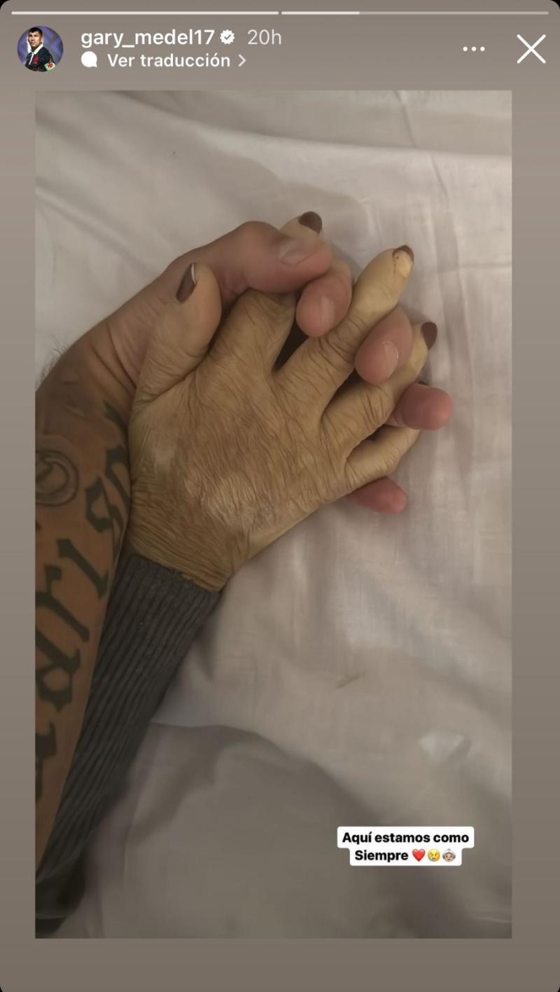 Instagram - Gary Medel y su madre Marisol Soto