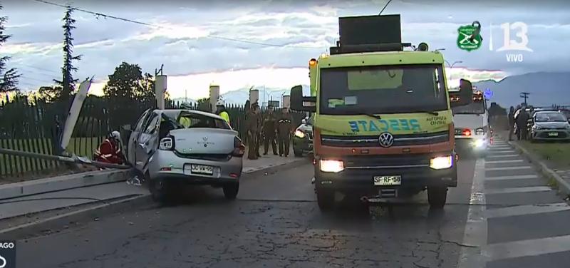 Conductor chocó y mientras lo "ayudaban", lo asaltaron