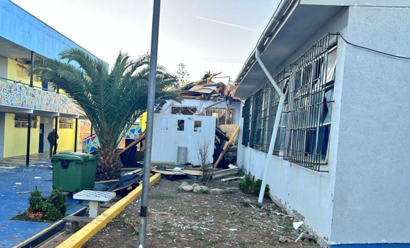 Explosión en liceo - Cuerpo de Bomberos de Los Vilos