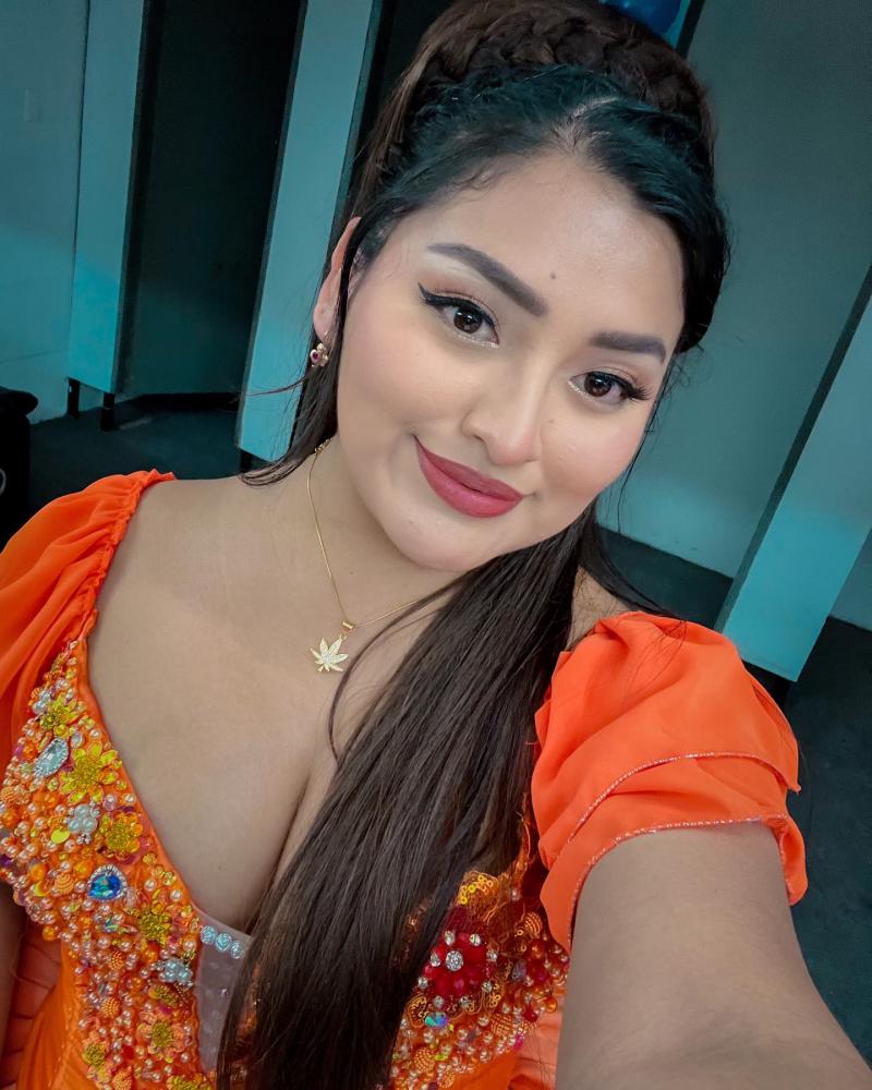 Instagram - Muñequita Milly, cantante peruana