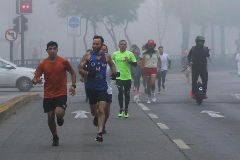 Personas haciendo deporte - Agencia Uno