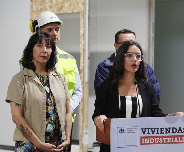 Agencia Uno - Exsubsecretaria Rojas y ministra Vallejo