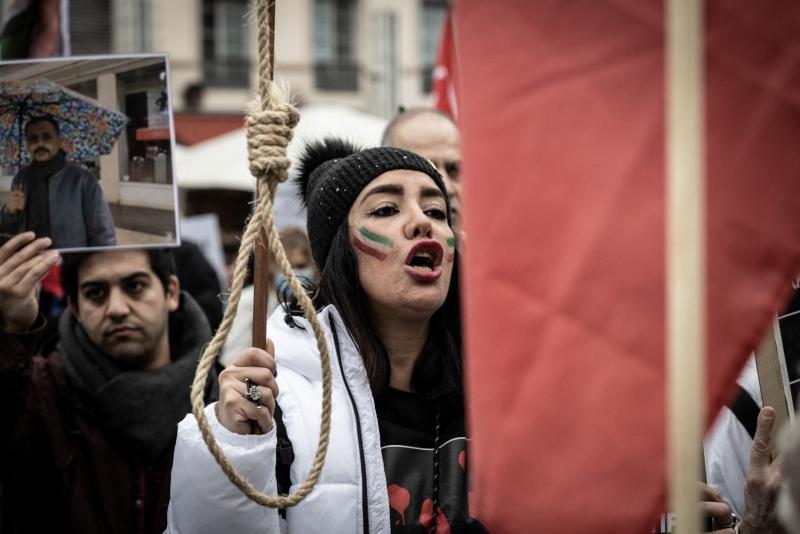 AFP - Manifestaciones en Francia en 2023 contra el régimen de Irán