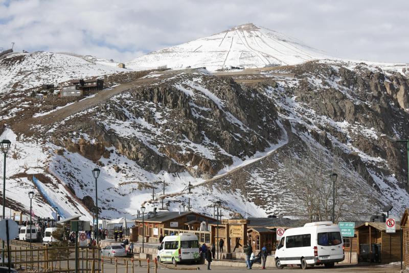 Ref. Agencia Uno - Mujer muere en accidente en Farellones