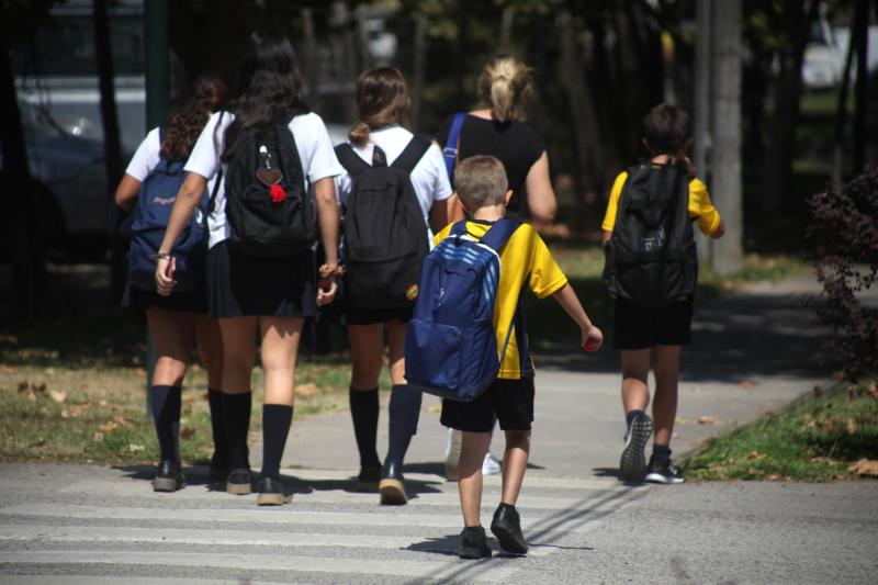 Denuncia de alteración de imágenes con IA en Colegio Saint George - Agencia Uno