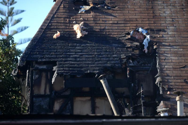 Incendio en vivienda de Mariana Derderián - Aton