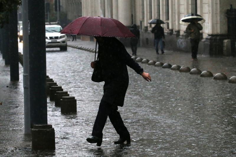 Aton - Lluvias en Santiago