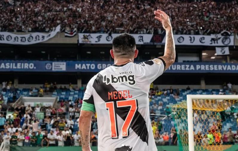 Gary Medel pierde terreno en Vasco da Gama con la llegada del nuevo DT. / Foto: Instagram