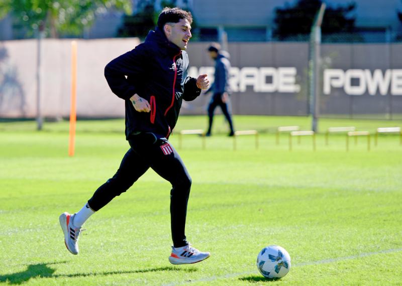 Javier Altamirano volvió a entrenar en Estudiantes de La Plata - Crédito: @EdelpOficial