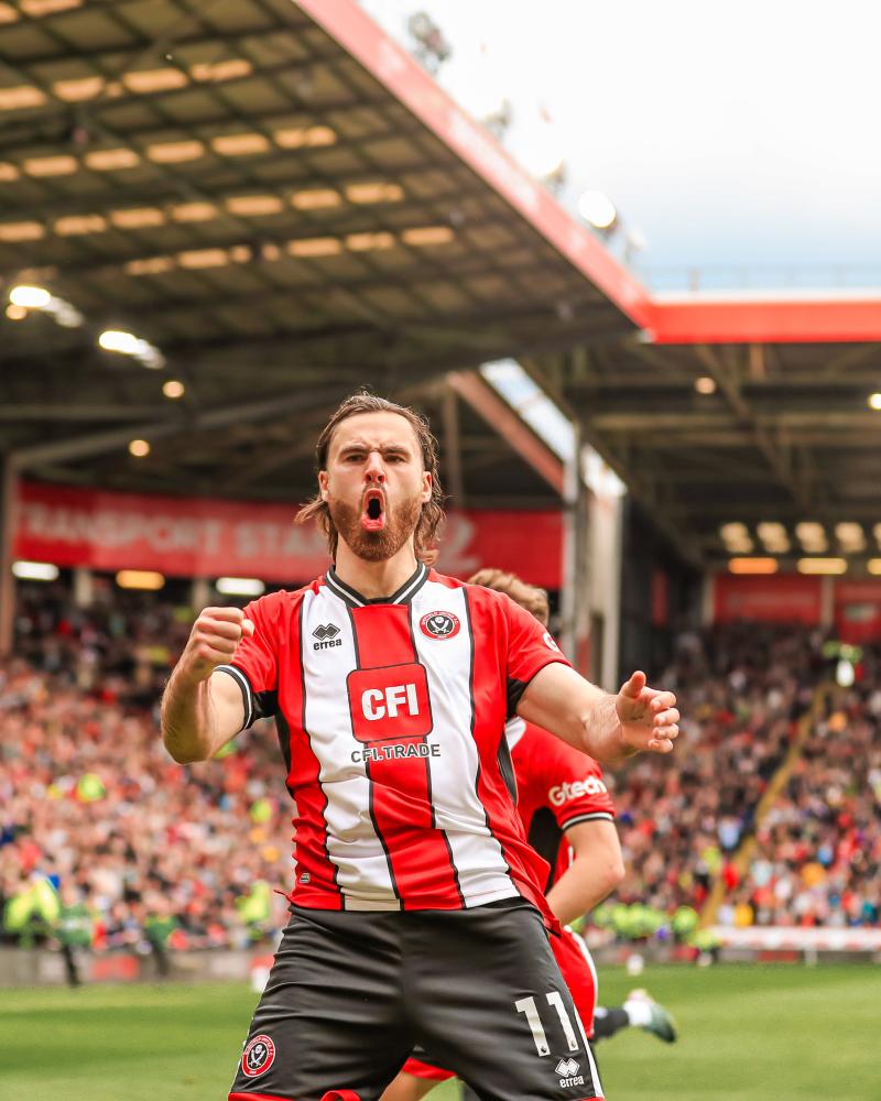 Ben Brereton y Sheffield United tienen dos partidos restantes en la Premier League ante Everton y Tottenham / Créditos: SU