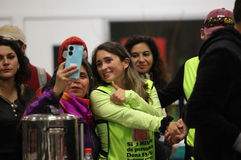 Madre de Tomás Ross