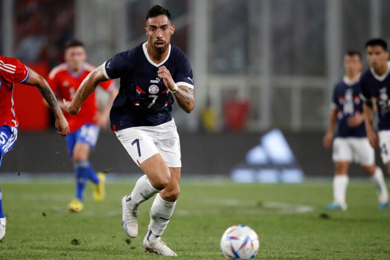 Gabriel Ávalos apareció nuevamente en la órbita de Colo Colo - Crédito: Photosport.